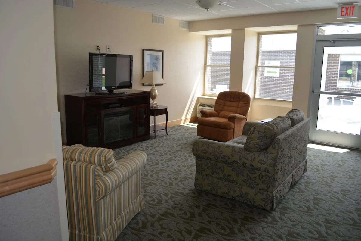 Fairfield Nursing and Rehabilitation Center - Photo 5