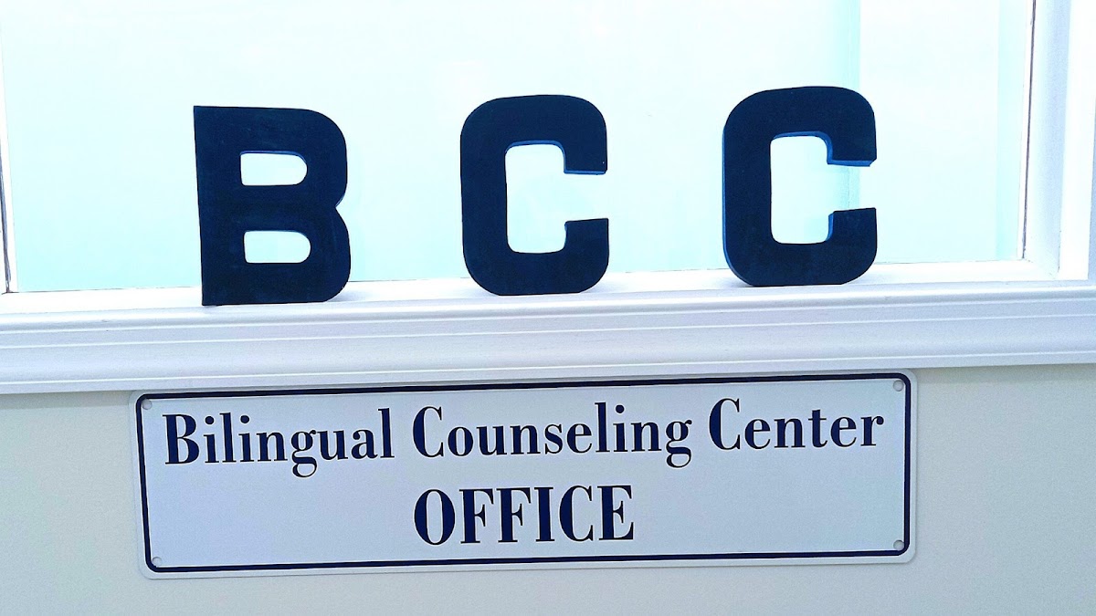 Bilingual Counseling Center - Photo 5