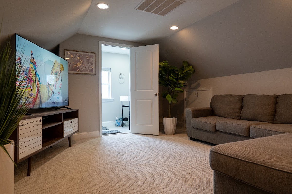 Female Sober Living- Bay Homes - Photo 6