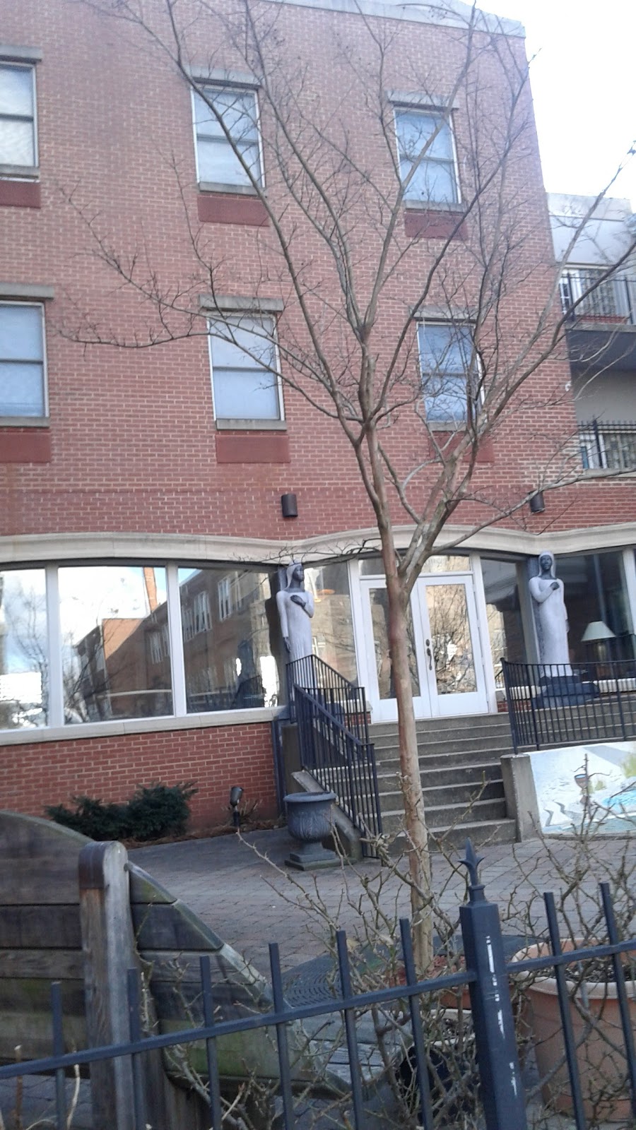 Marian House - Photo 6
