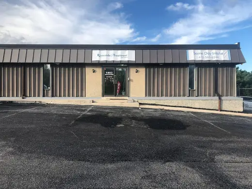 Exterior view of Riverside Treatment Services Lansdowne, a treatment center in Maryland.